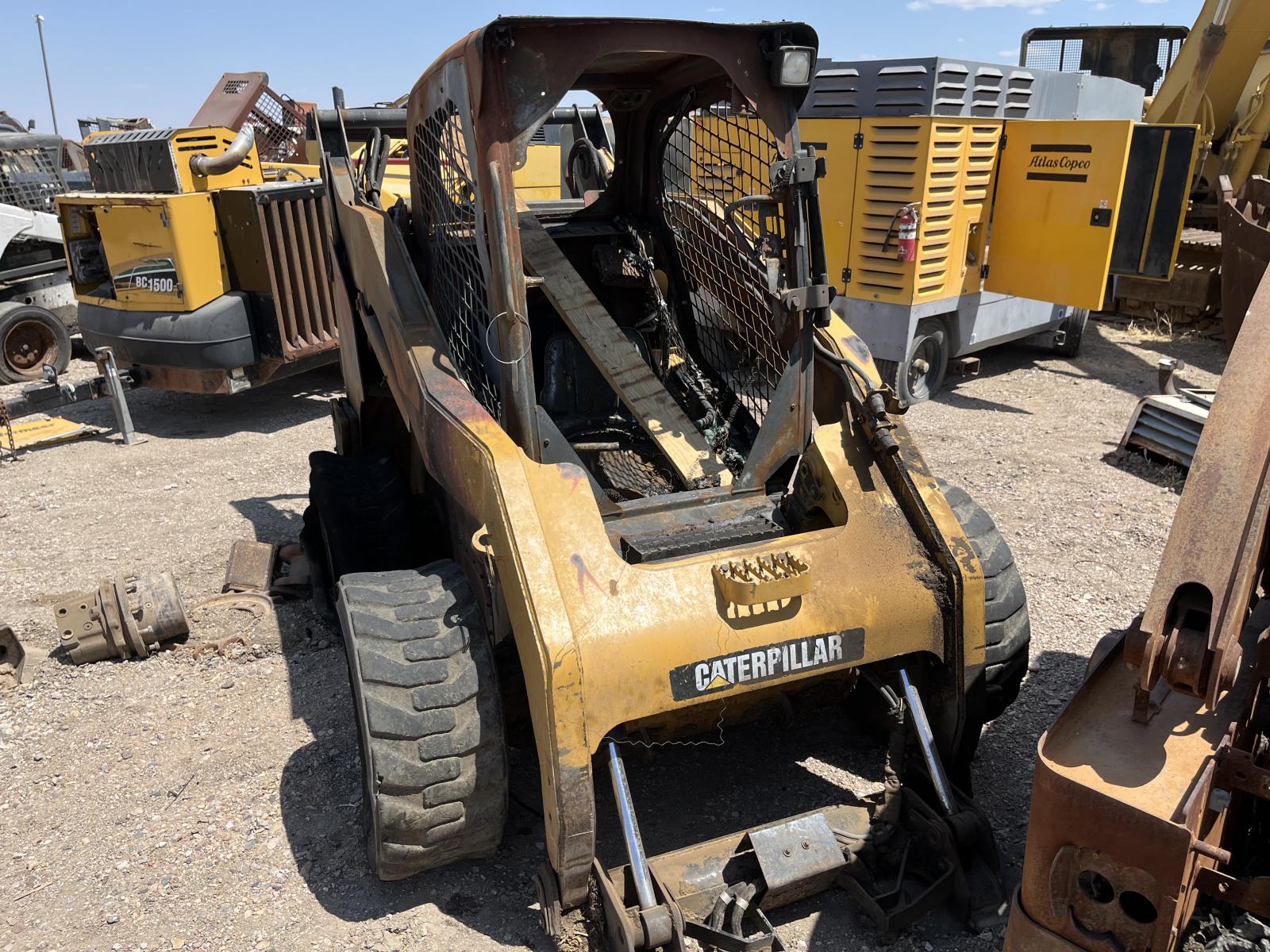 ./imagenes/INVOICE/2019/18144/CATERPILLAR 272C (6).JPG